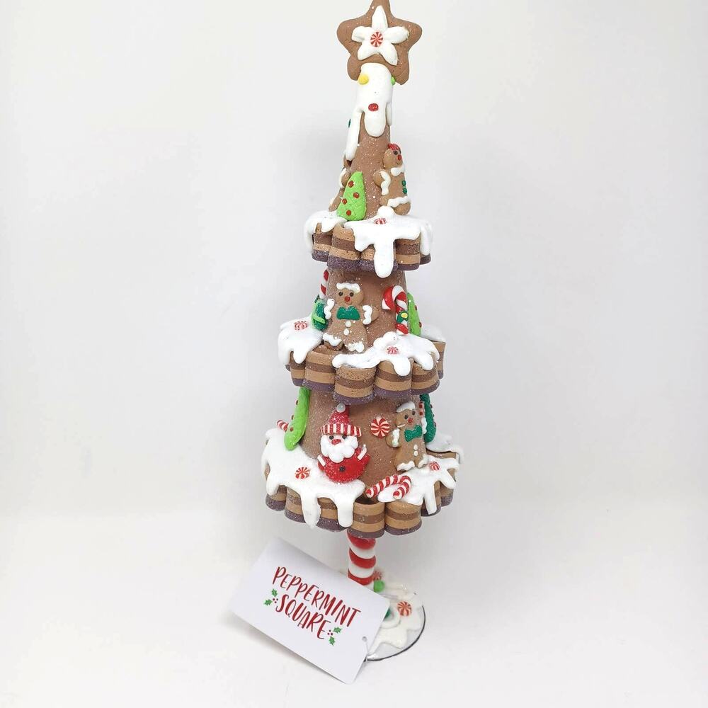 New Peppermint Square Mini Gingerbread Man Christmas Tree. Great With Rae Dunn